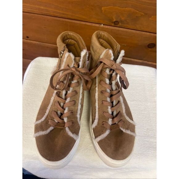UGG Olli Heritage Women's Size 6 US Chestnut Suede  Sz 9.5 1112425 - Picture 6 of 8